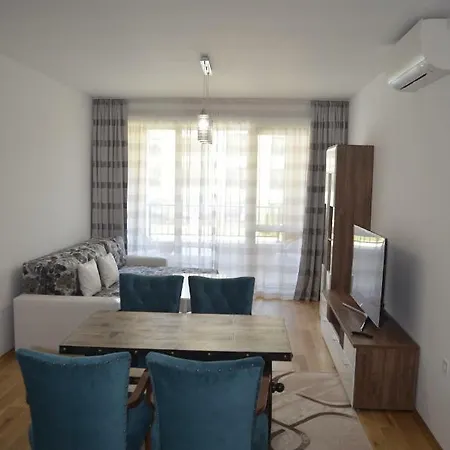 Luxury 86 In Carpe Vita Apartment