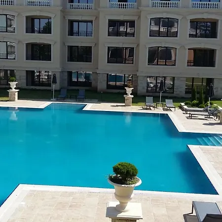 Luxury 86 In Carpe Vita Apartment